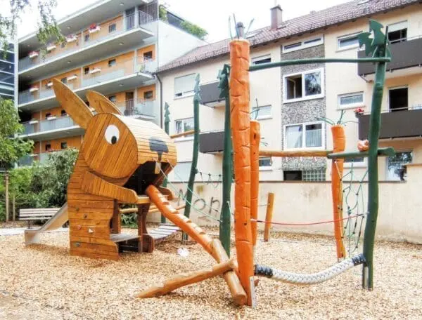 Haren på gulrothimmelen - Bilde 2